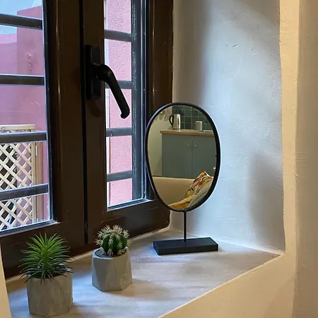 度假居 Old Town House With Jacuzzi And Yard,4ppl 干尼亞