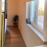 Σπίτι διακοπών Old Town House With Jacuzzi And Yard,4ppl
