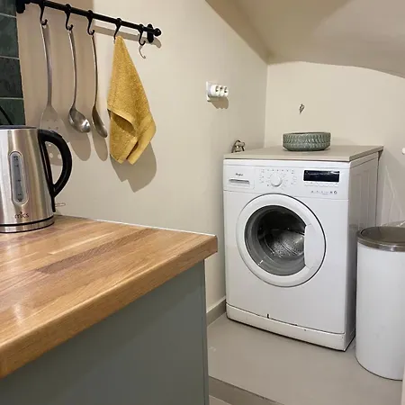 Ferienhaus Old Town House With Jacuzzi And Yard,4ppl