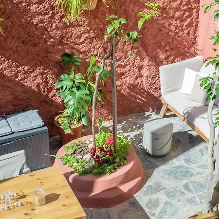 Ferienhaus Old Town House With Jacuzzi And Yard,4ppl Chania (Crete)