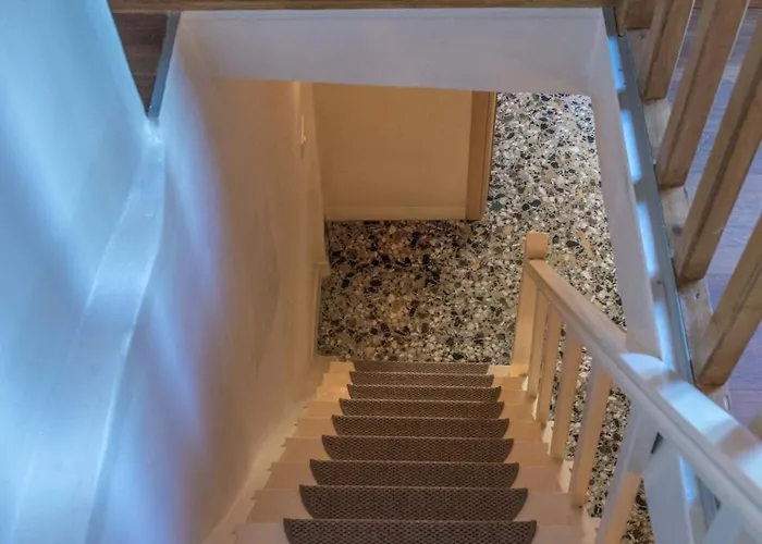 Old Town House With Jacuzzi And Yard,4ppl Дом отдыха *